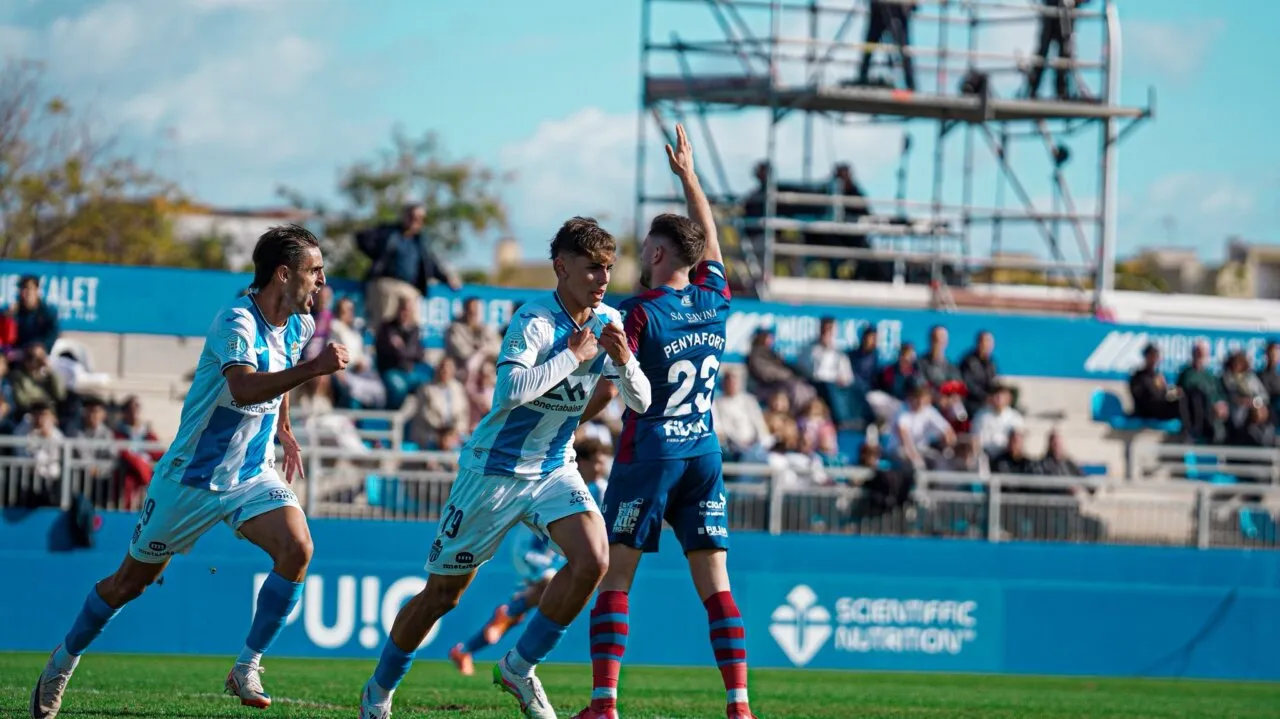 El Atlético Baleares y el Poblense ya conocen su último escollo hacia la Primera RFEF