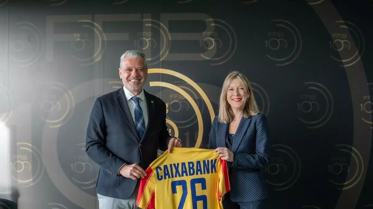 CaixaBank se une a la FFIB para reforzar el fútbol base balear hasta 2026