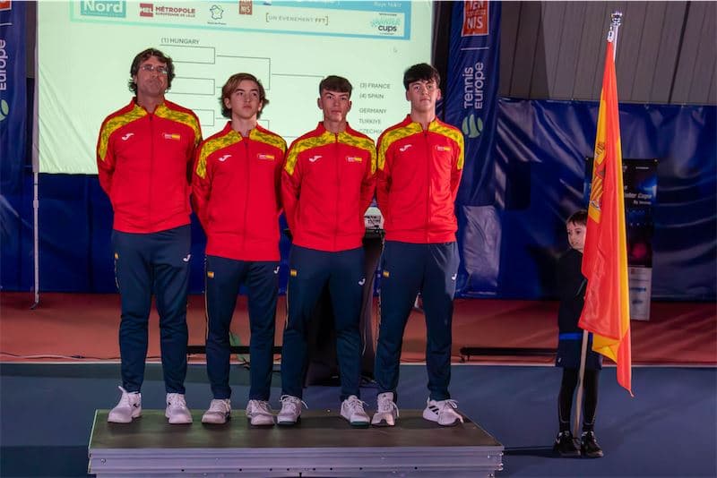 TONI ESCARDA Y LA SELECCIÓN ESPAÑOLA FINALIZAN SÉPTIMOS EN LA FASE FINAL DE LA WINTER CUP