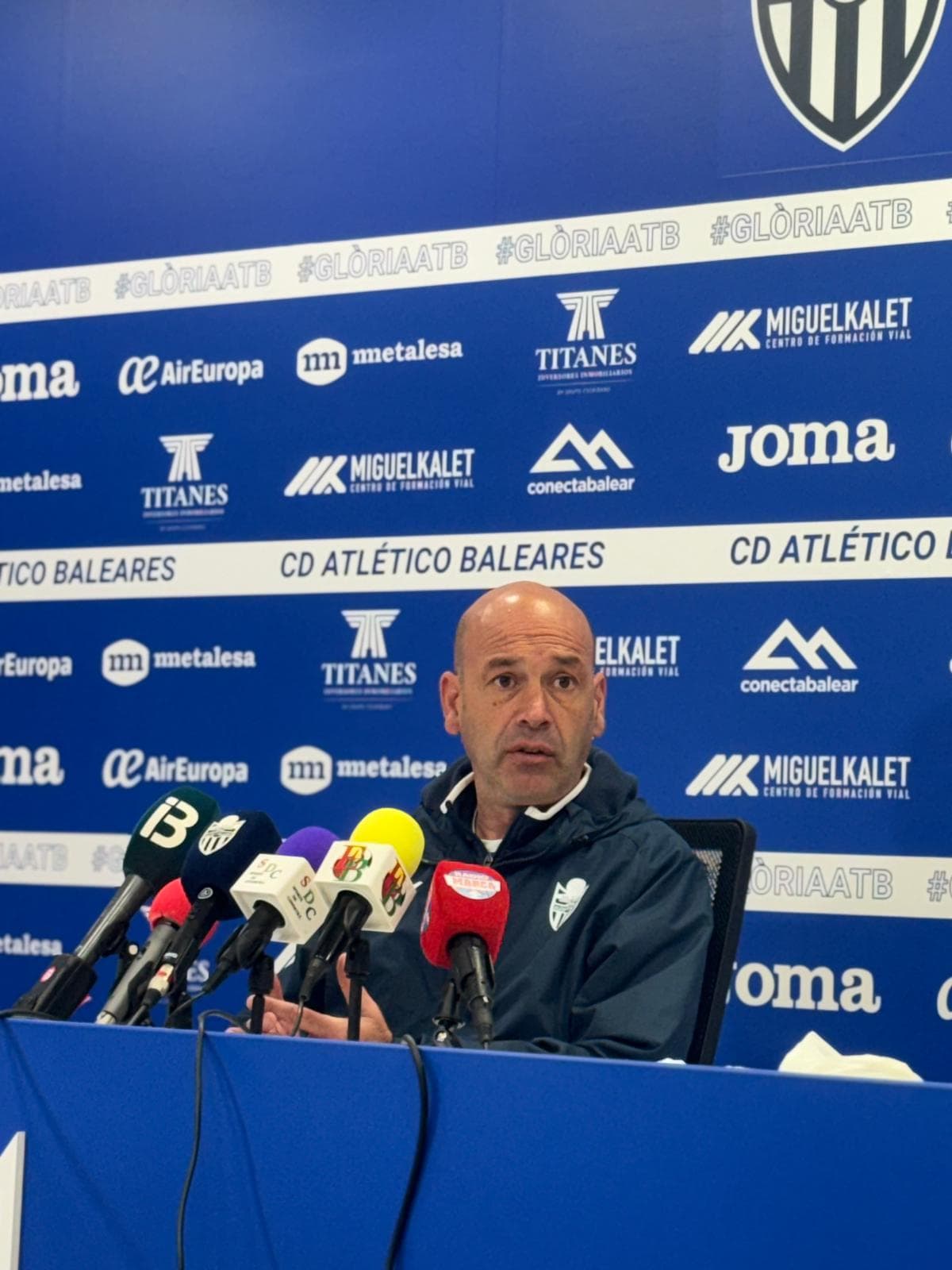 Luis Blanco : «“El partido de este fin de semana es ante un rival durísimo, en un contexto difícil, y será un reto importante para nosotros”