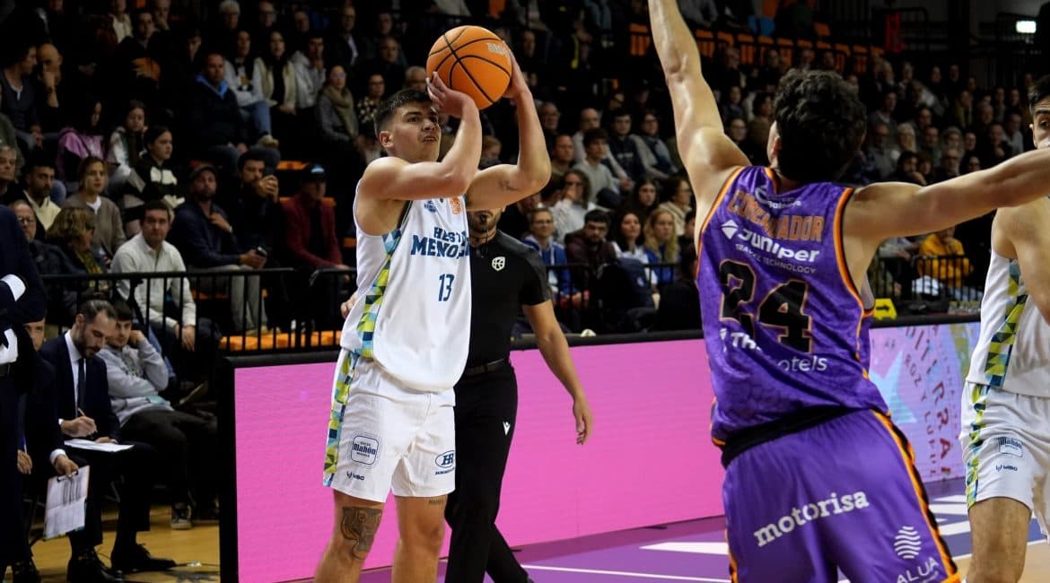 HESTIA MENORCA VENCE EN EL DERBI CONTRA PALMER BASKET Y SE ANOTA LA DECIMOTERCERA VICTORIA (89-74)