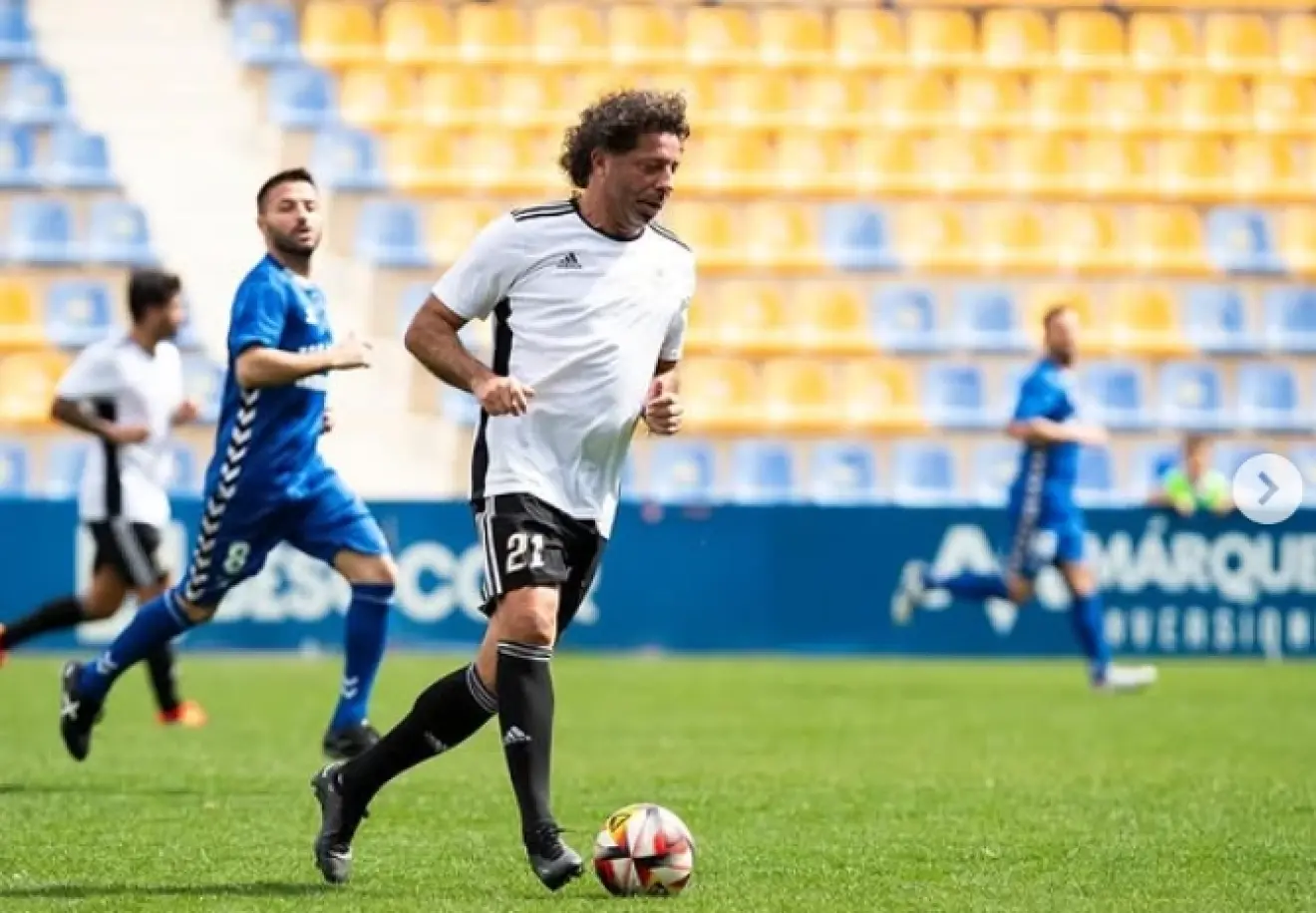 "El fútbol se ha convertido en el lugar donde algunos van a tocar los cojones”