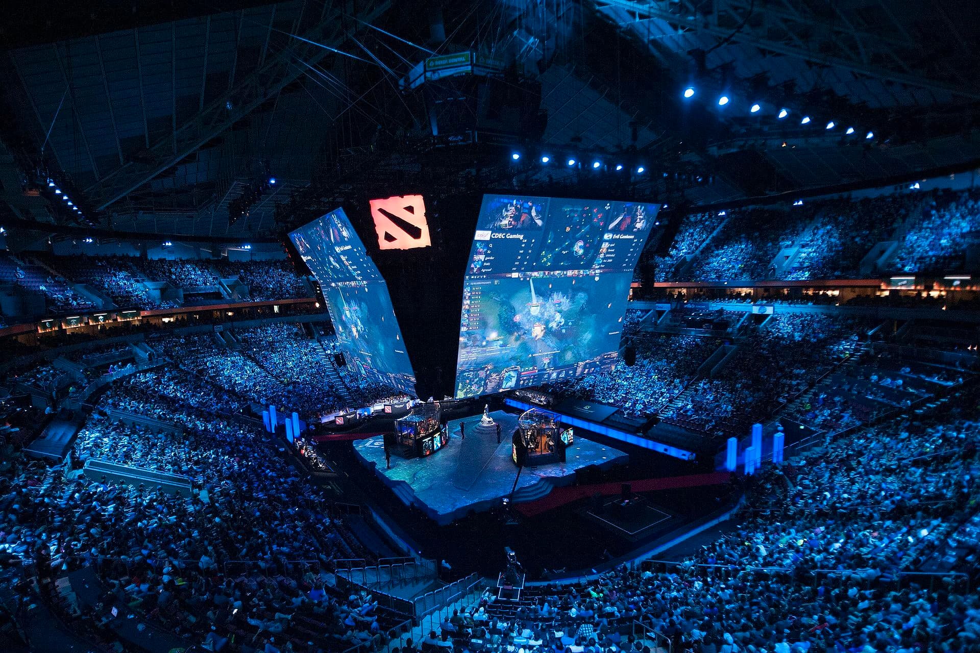 Dota 2 mantiene su dominio competitivo con premios millonarios
