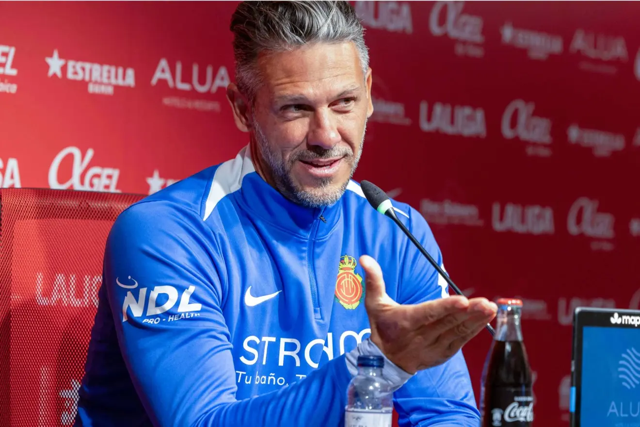 Demichelis: "Los 55 goles de Muriqi no reflejan la humildad que tiene