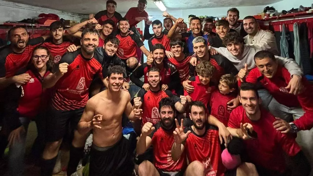 El Sineu sella un ascenso histórico a Tercera División balear 84 años después