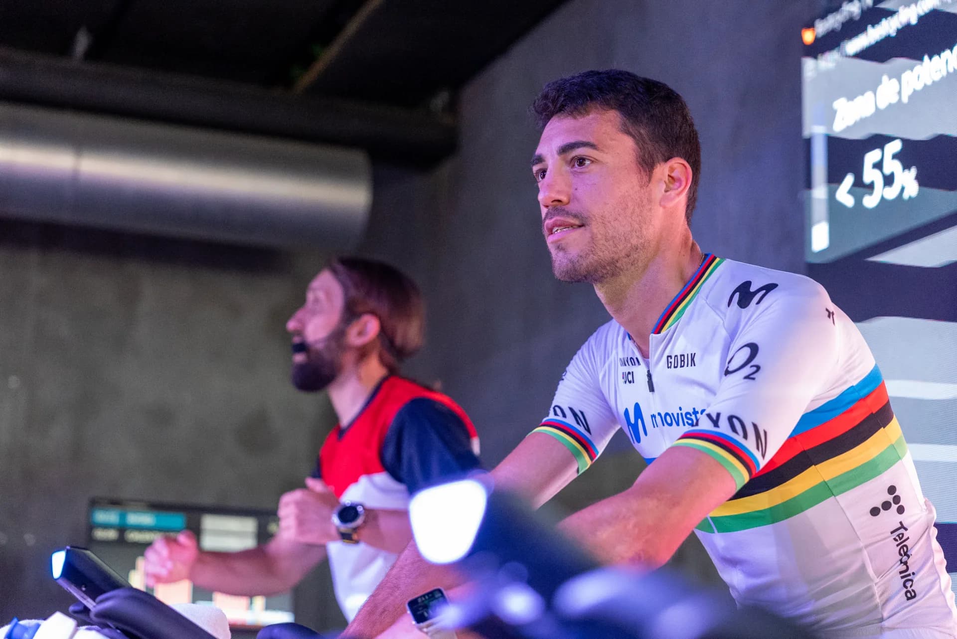 Albert Torres protagoniza una jornada especial de cycling indoor en MegaSport