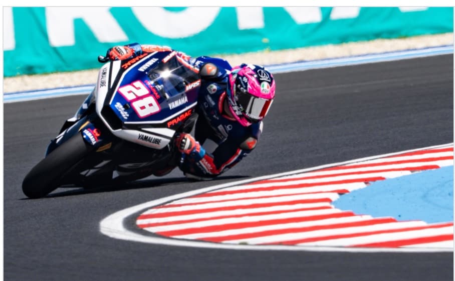 Izan Guevara logra la pole en Hungría y confirma su gran momento en Moto2