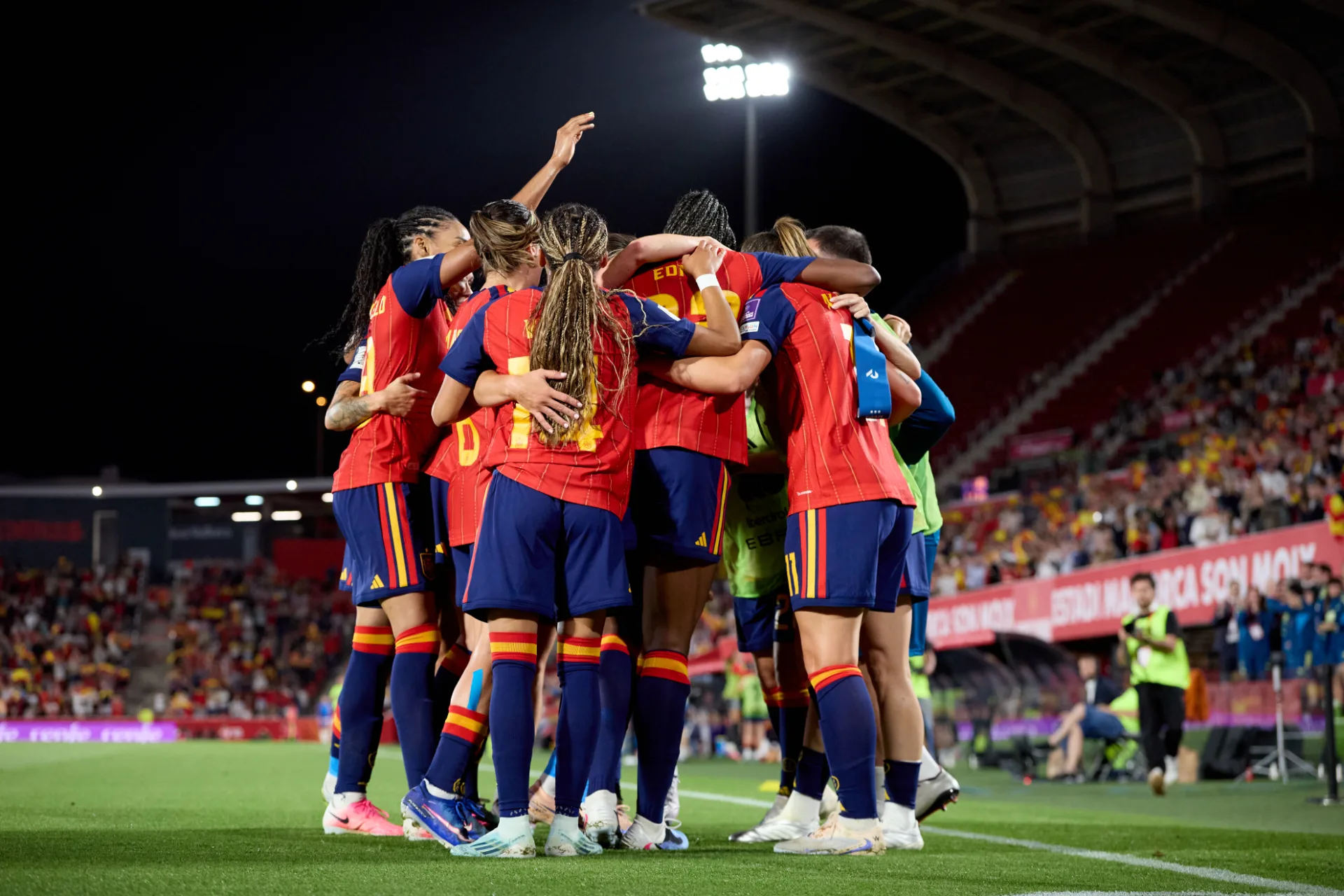España busca en Islandia el billete directo para el Mundial de Brasil 2027
