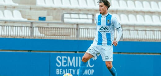 Gerardo Bonet , renovado el motor del centro del campo del Atlético Baleares