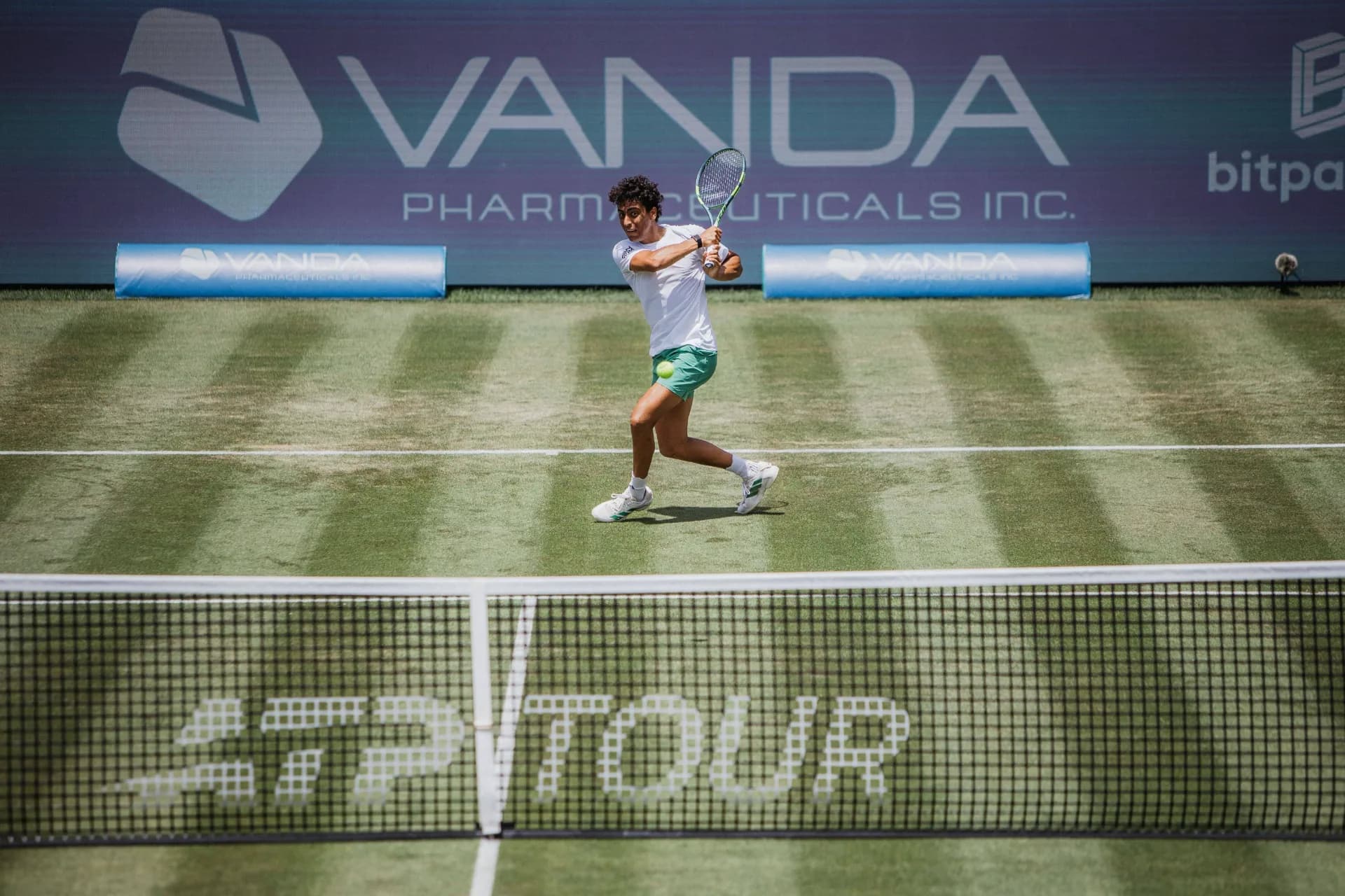 Walton frena a Kyrgios y Shelbayh da la campanada el el Vanda Pharmaceuticals Mallorca Championships