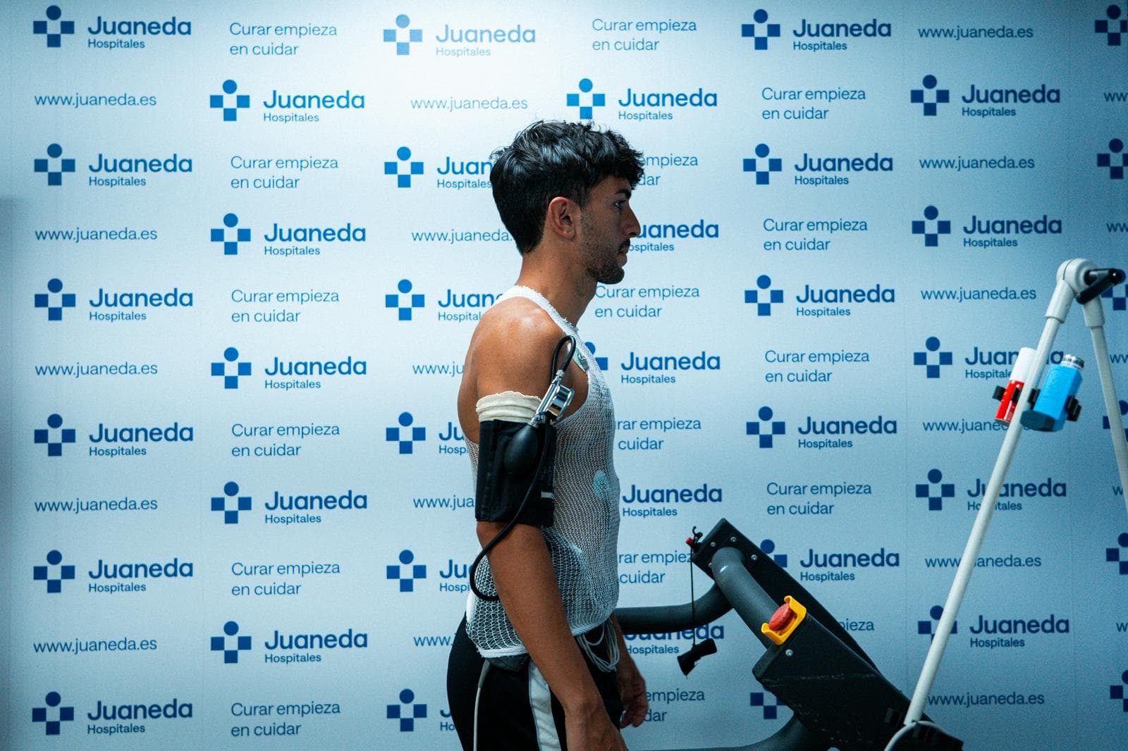 El RCD Mallorca inicia sus chequeos médicos en Juaneda Hospitales
