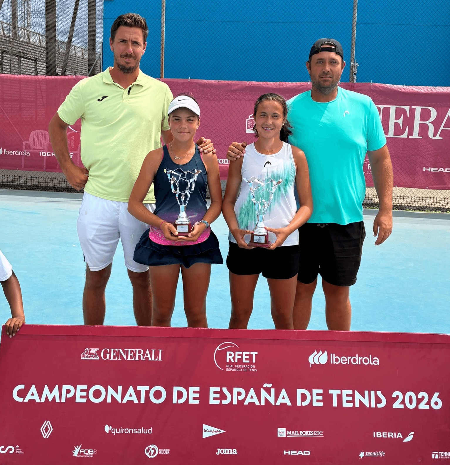 Caterina López se proclama campeona de Dobles en el Campeonato de España Infantil