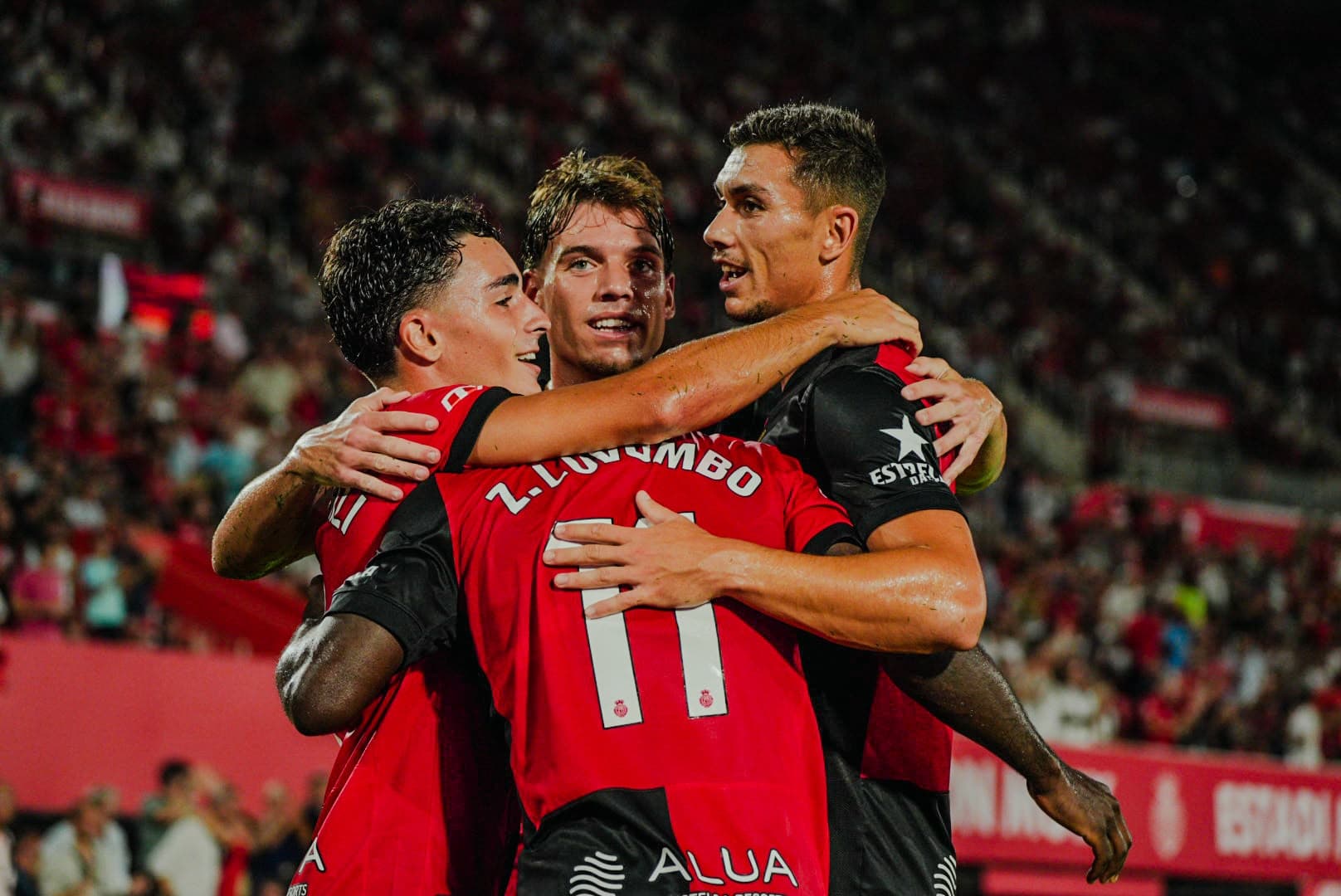 El Mallorca ilusiona sacando los colores al bicampeón de Europa