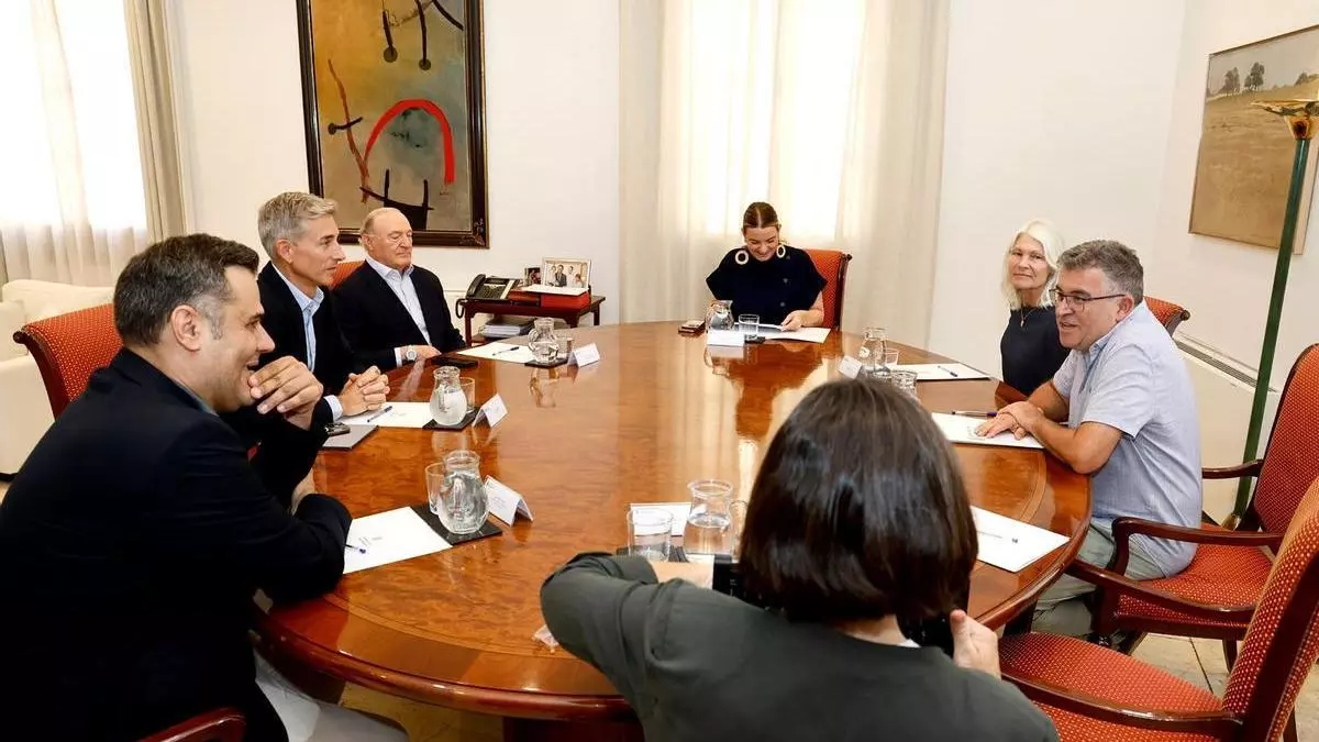 Alfonso Díaz: «No todo ese dinero de las ventas llega exactamente al final al club»