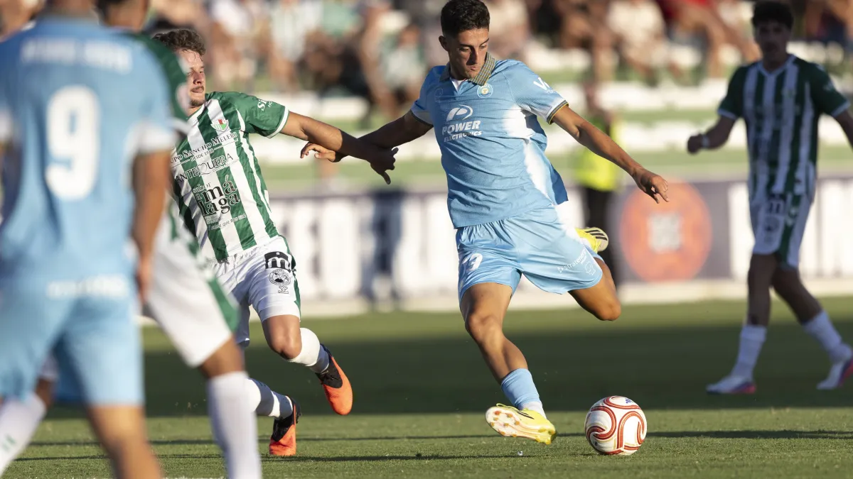 La UD Ibiza cae ante el Antequera en su estreno liguero (3-2)