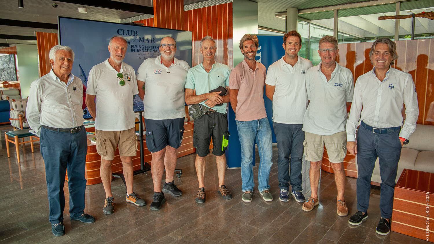 La bahía de Palma reúne a la élite europea de los Flying Fifteen