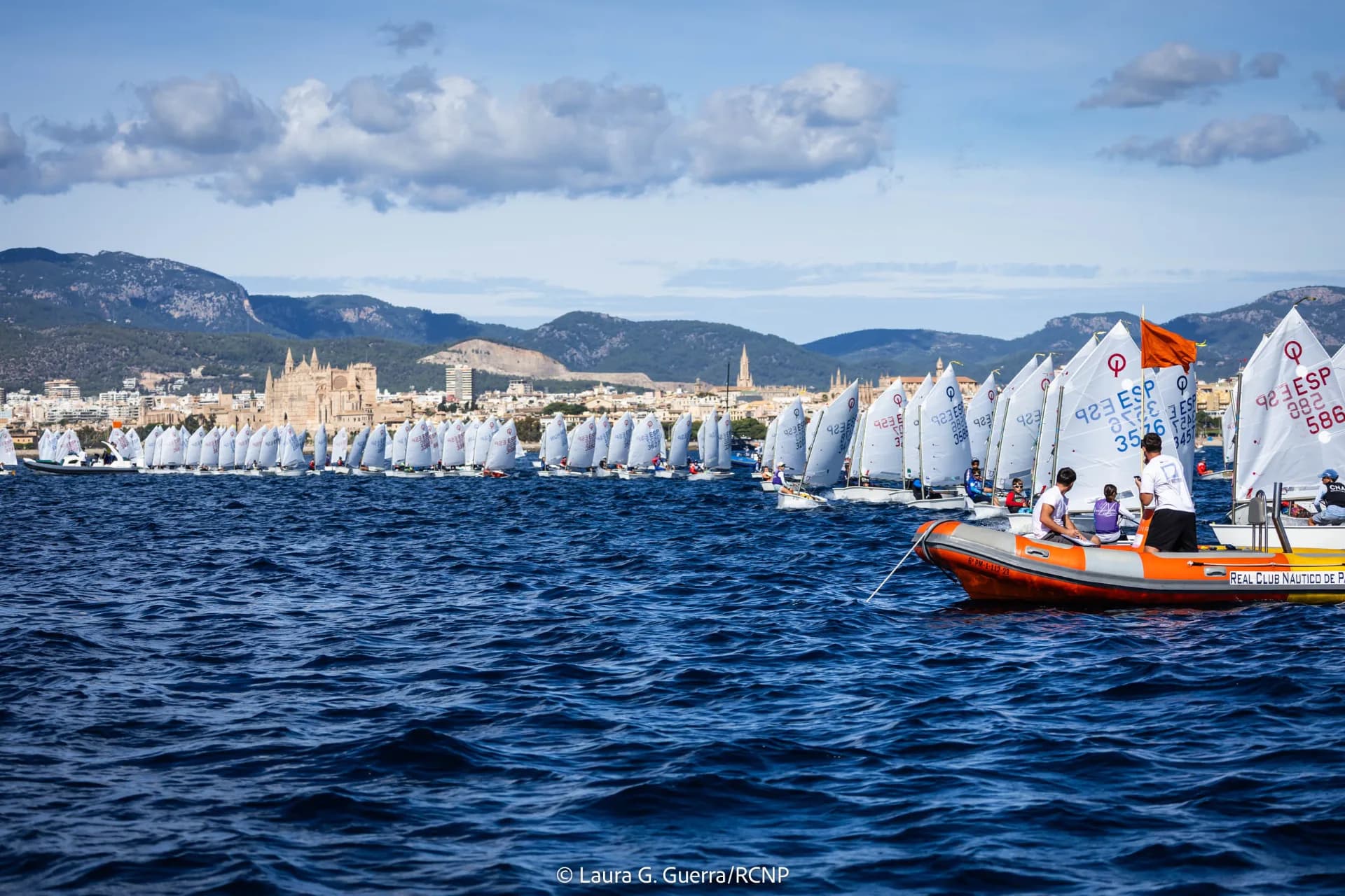 La coincidencia de ORC y Optimist convierte la Audax Marina en una fiesta de la vela
